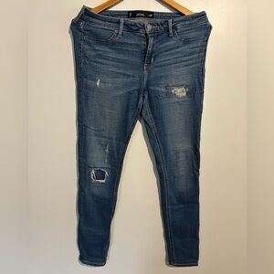 Hollister Women's Distressed Skinny Jeans - Blue